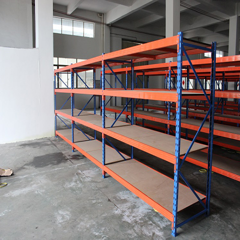 中型仓储货架每层承重500KG